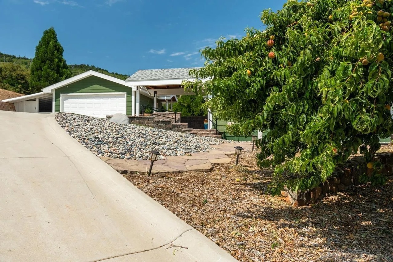 16690 Iron Springs Road Julian, CA 92036 - Photo 8 of 69