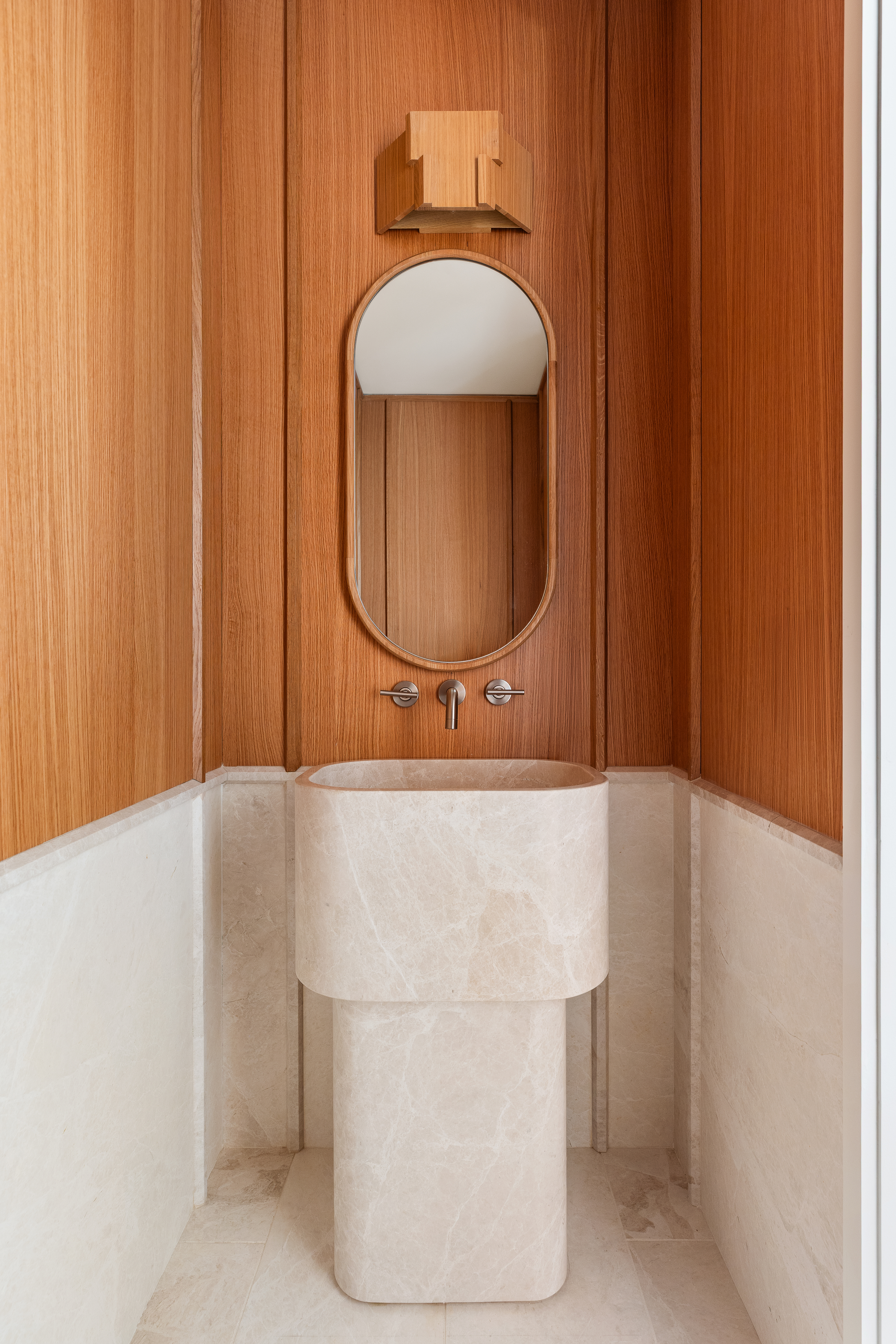 323 Bergen Street, Unit PH608E Brooklyn, NY 11217 - Photo 13 of 37 a bathroom with a sink