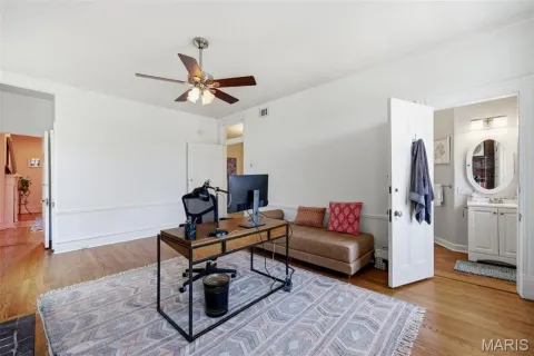 $1,200,000 | 4917 Pershing Place, St. Louis, MO 63108