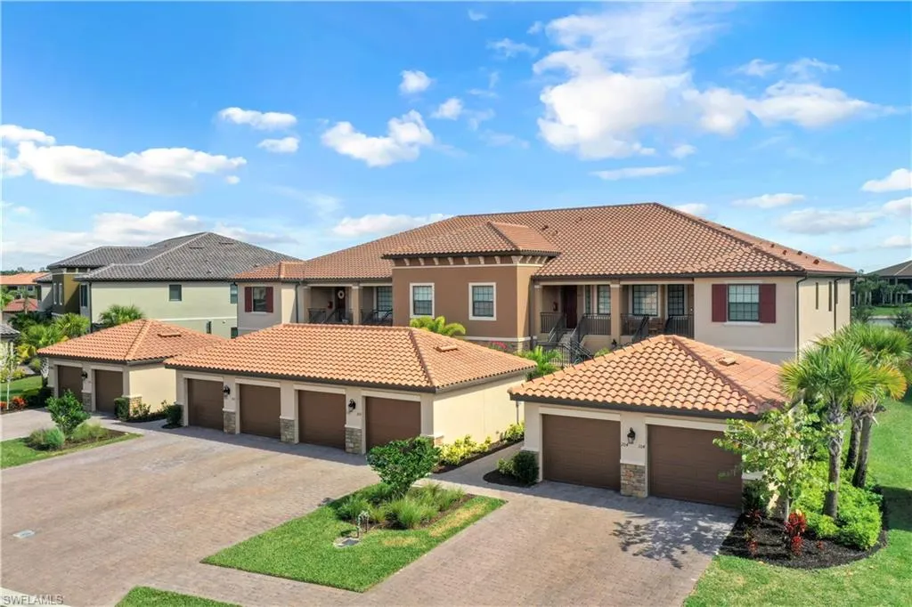 $459,900 | 9386 Pocida Court, Unit 103, Naples, FL 34119