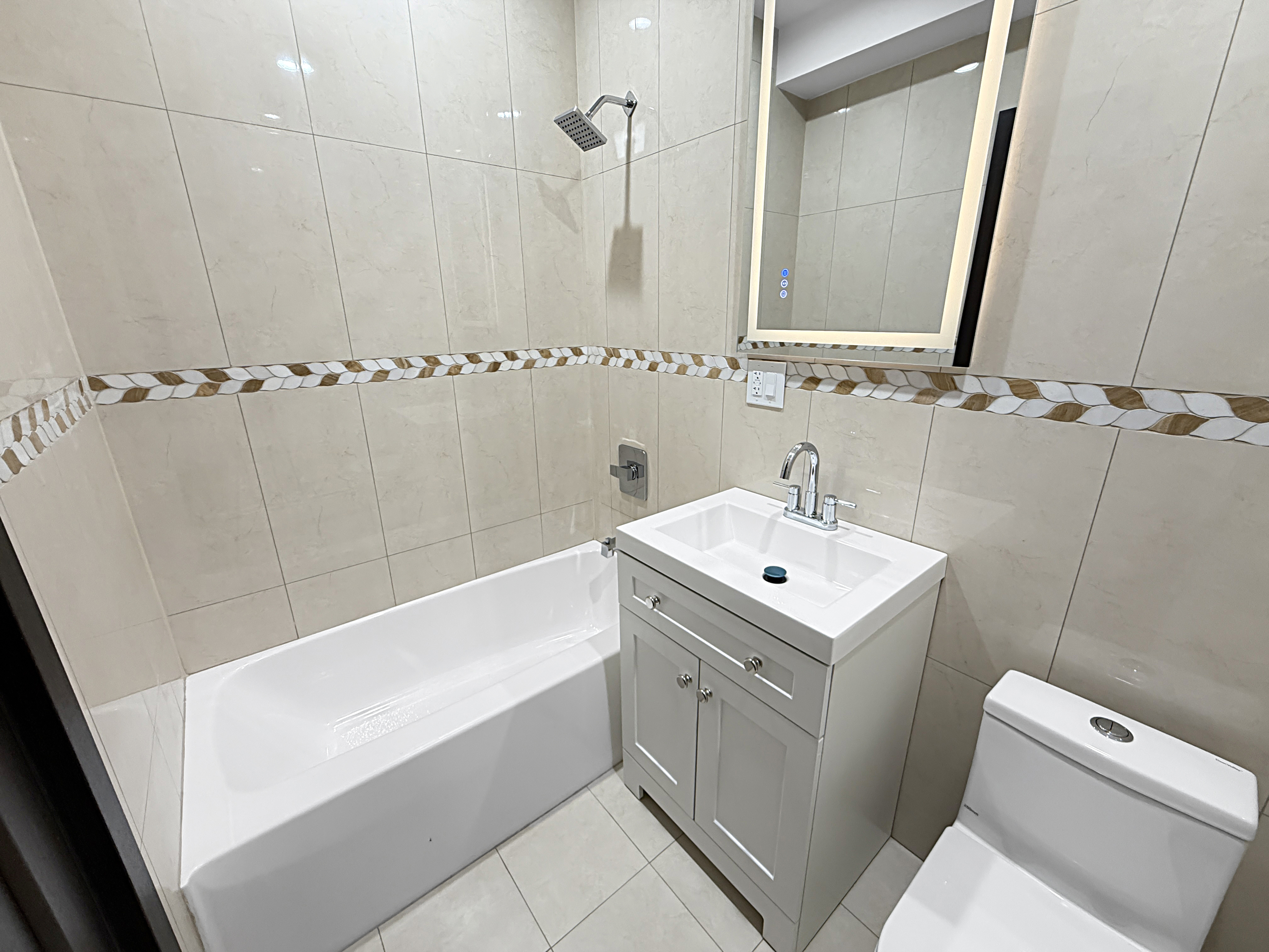 3737 Cypress Avenue Brooklyn, NY 11224 - Photo 7 of 19