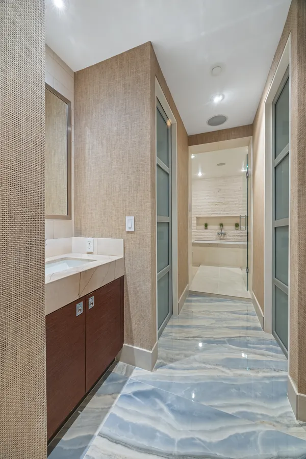 $4,495,000 | 157 East 84th Street, Unit THA | Upper East Side