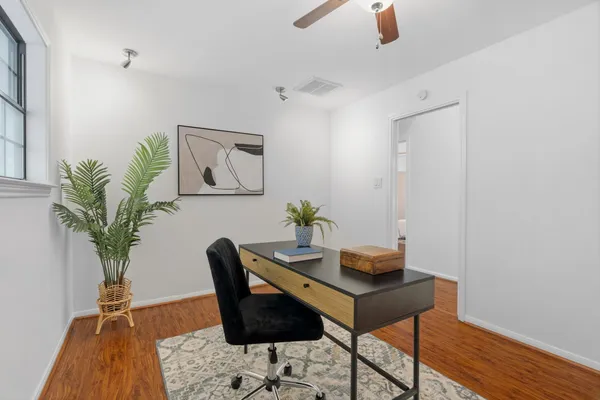 $624,900 | 6820 Cypress Point North, Unit 28, Austin, TX 78746