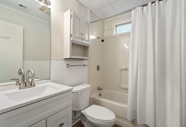 $1,600 | 2240 11th Street, Unit D, Mandeville, LA 70471