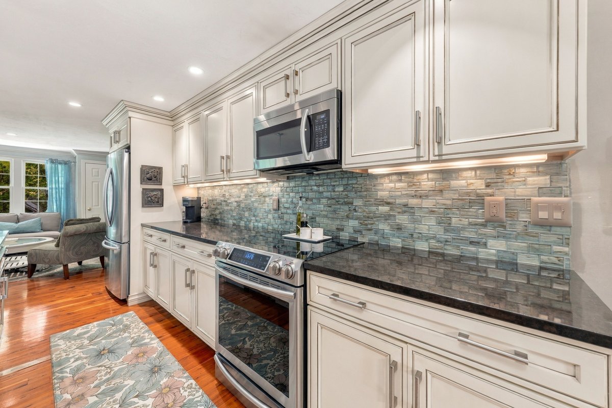 10 Reed Bent Road Rockland, MA 02370 - Photo 7 of 44 Gallery Image 7