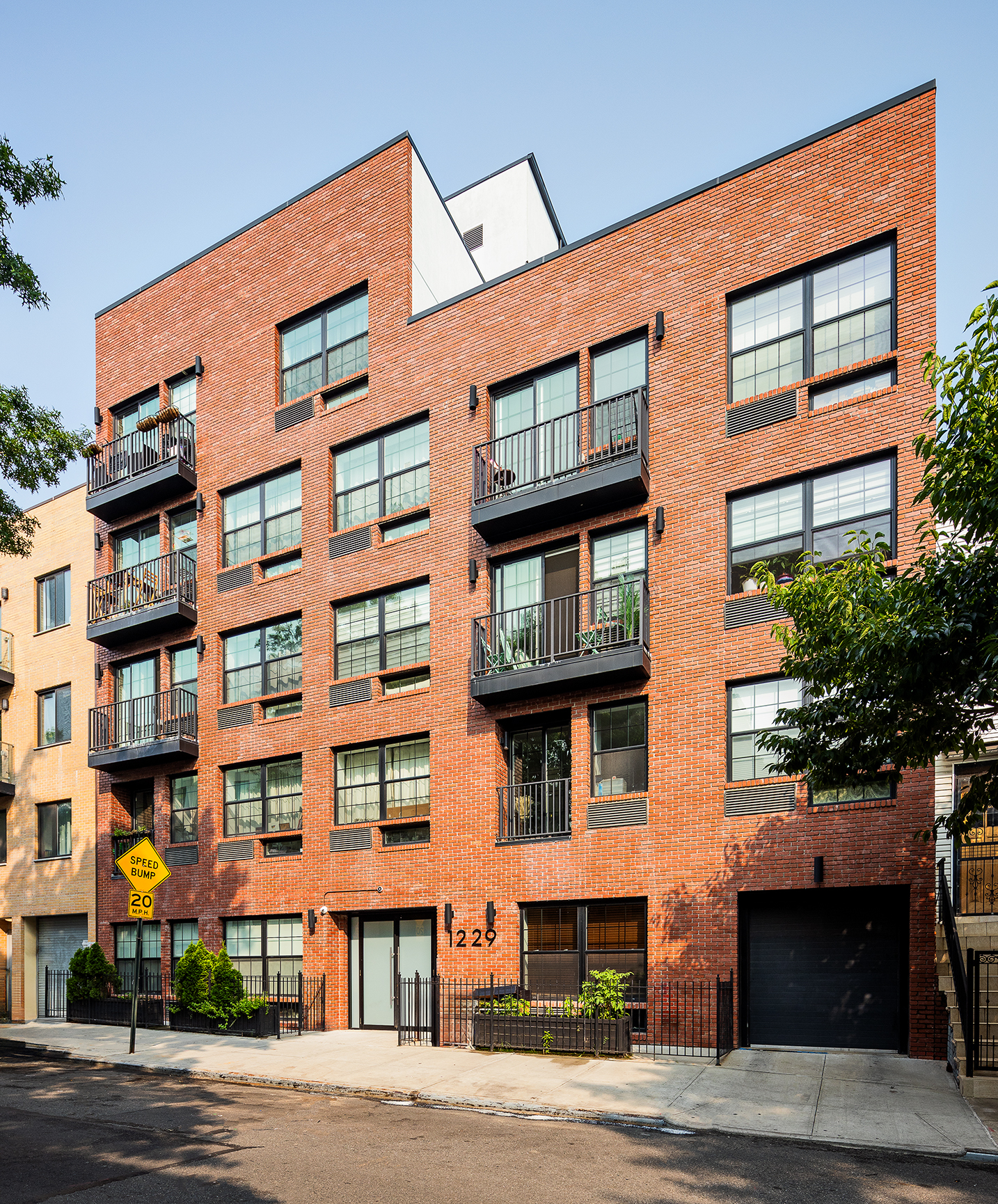 1229 Putnam Avenue, Unit 3B Brooklyn, NY 11221 - Photo 6 of 7