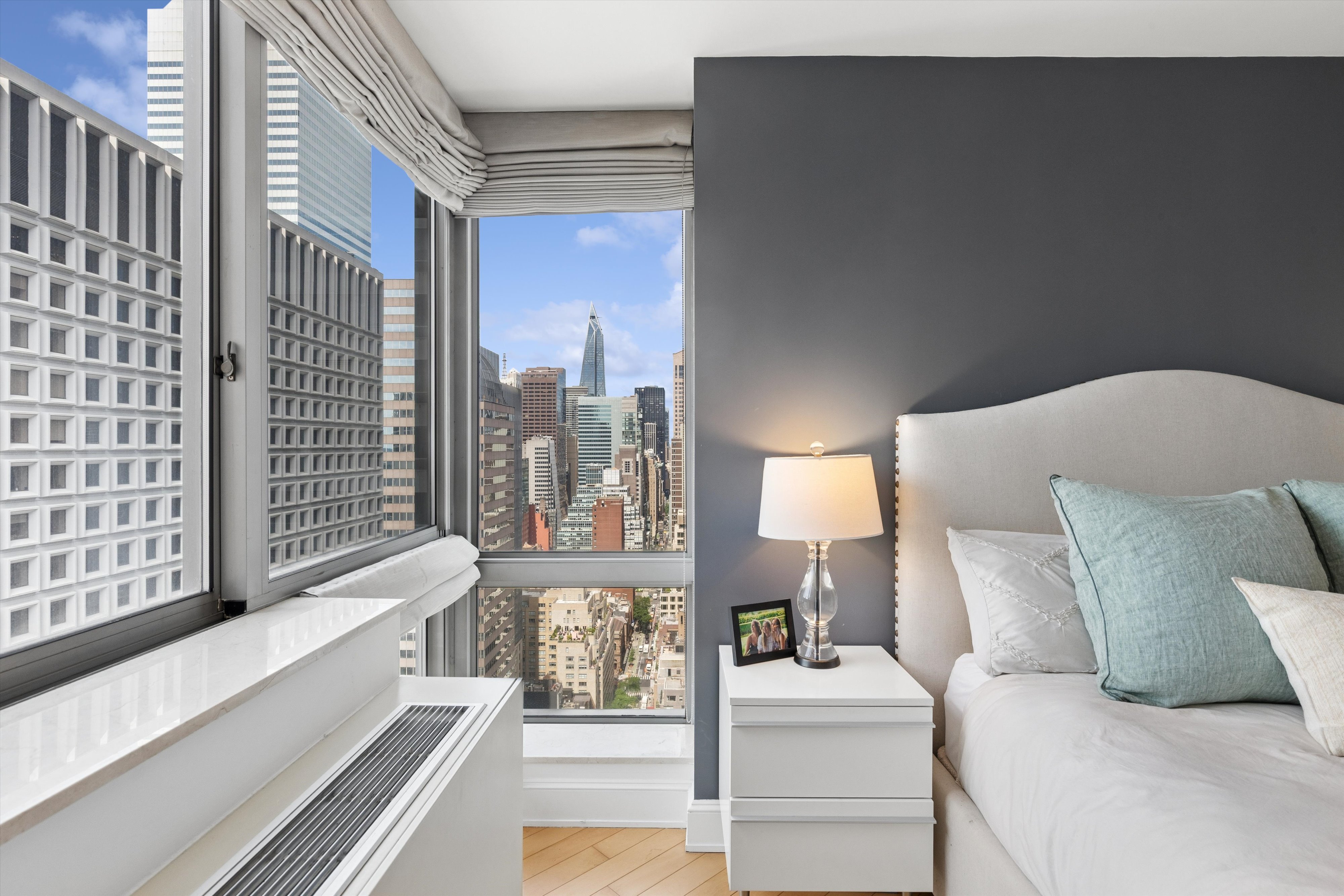 235 East 55th Street, Unit 38C Manhattan, NY 10022 - Photo 7 of 13