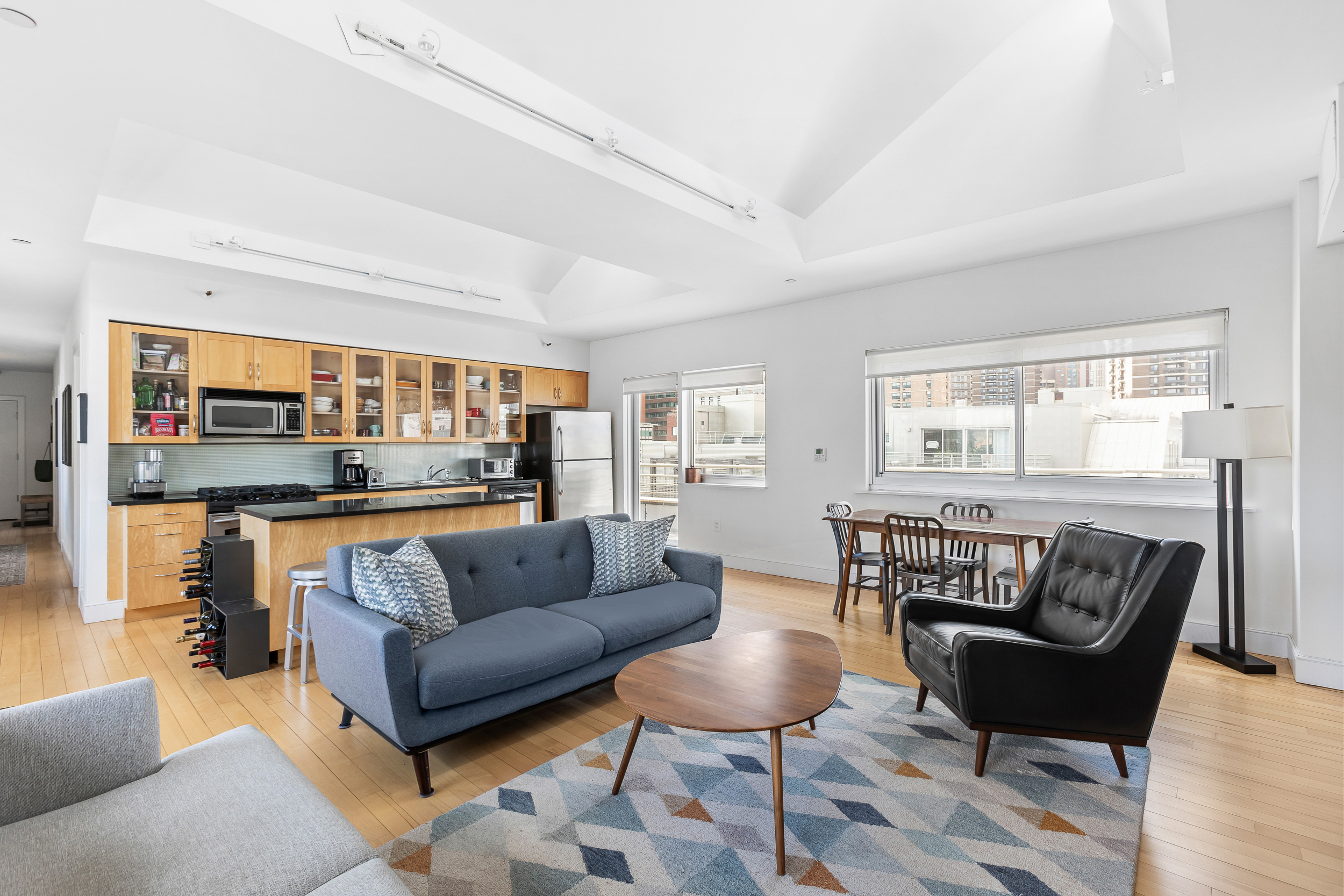 217 Front Street, Unit PHA Manhattan, NY 10038 - Photo 4 of 10