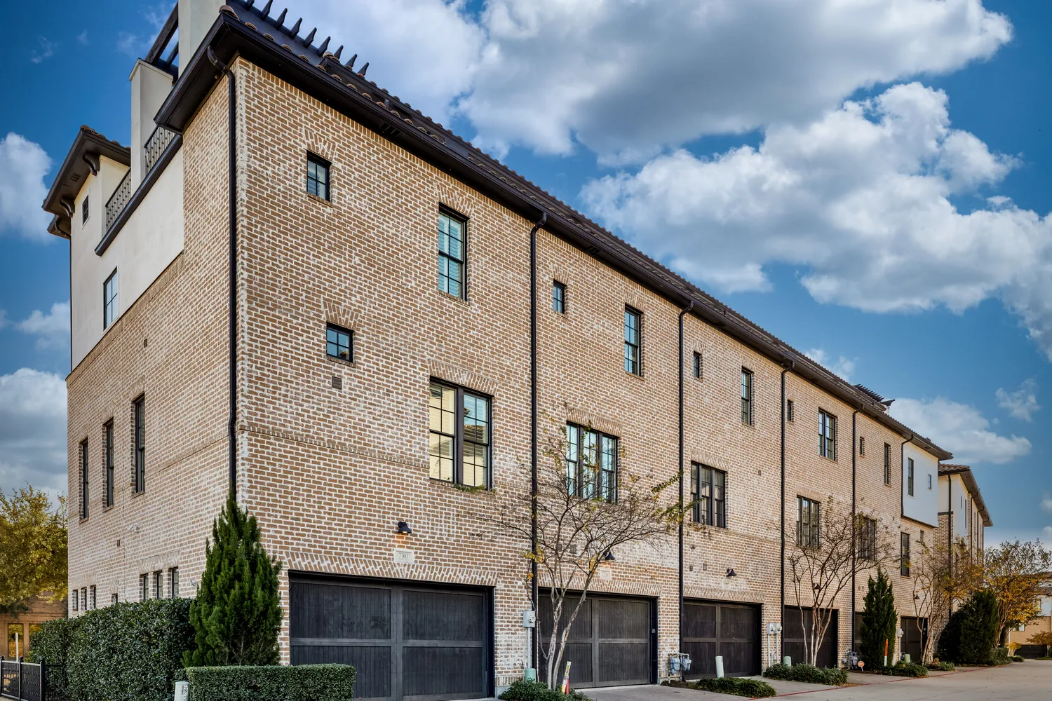 $679,500 | 780 Sid Rich Drive, Irving, TX 75039