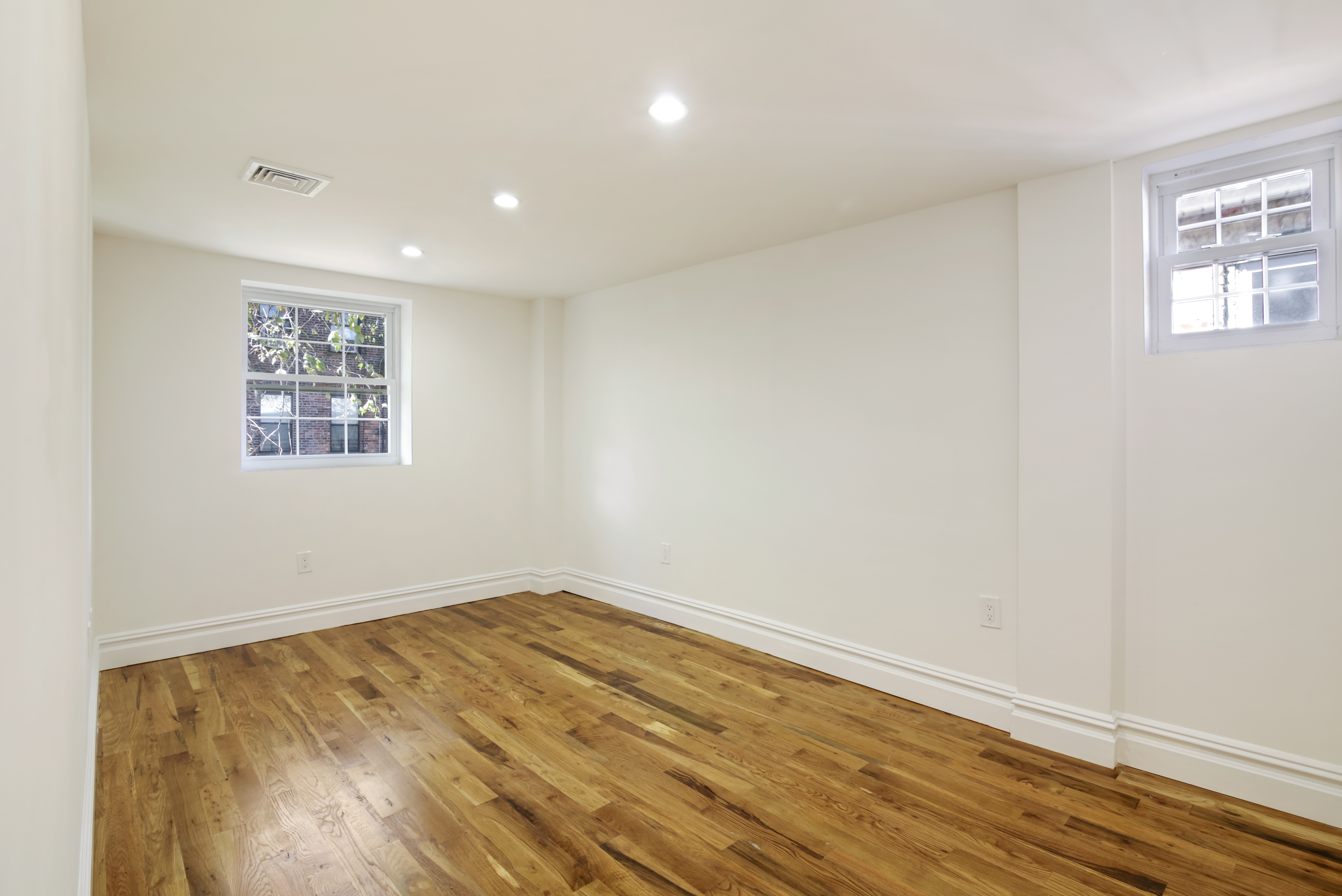 552 Pennsylvania Avenue, Unit 2 Brooklyn, NY 11207 - Photo 5 of 9