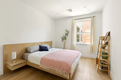 $1,095,000 | 40 Huntington Street, Unit 2C | Red Hook