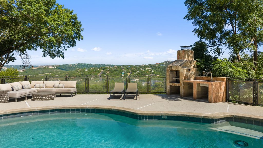 6428 Williams Ridge Way Austin, TX 78731 - Photo 3 of 9