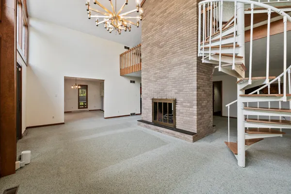 $389,000 | 3132 Lake Road, New Castle, PA 16102