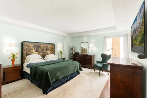 $3,350,000 | 35 East 85th Street, Unit 2FG | Upper East Side