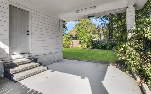 $550,000 | 712 Columbus Drive, Savannah, GA 31405