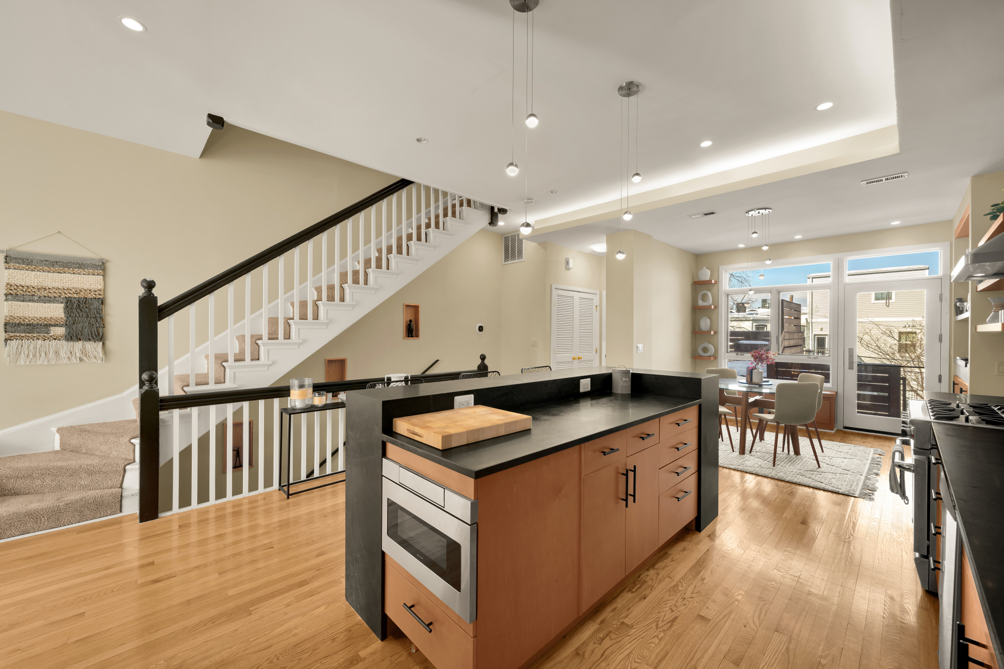 1325 R Street Northwest, Unit B Washington, DC 20009 - Photo 5 of 46