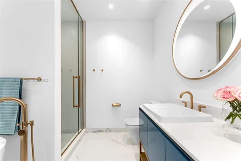 $3,998,000 | 2655 South Bayshore Drive, Unit LPH 2012, Miami, FL 33133