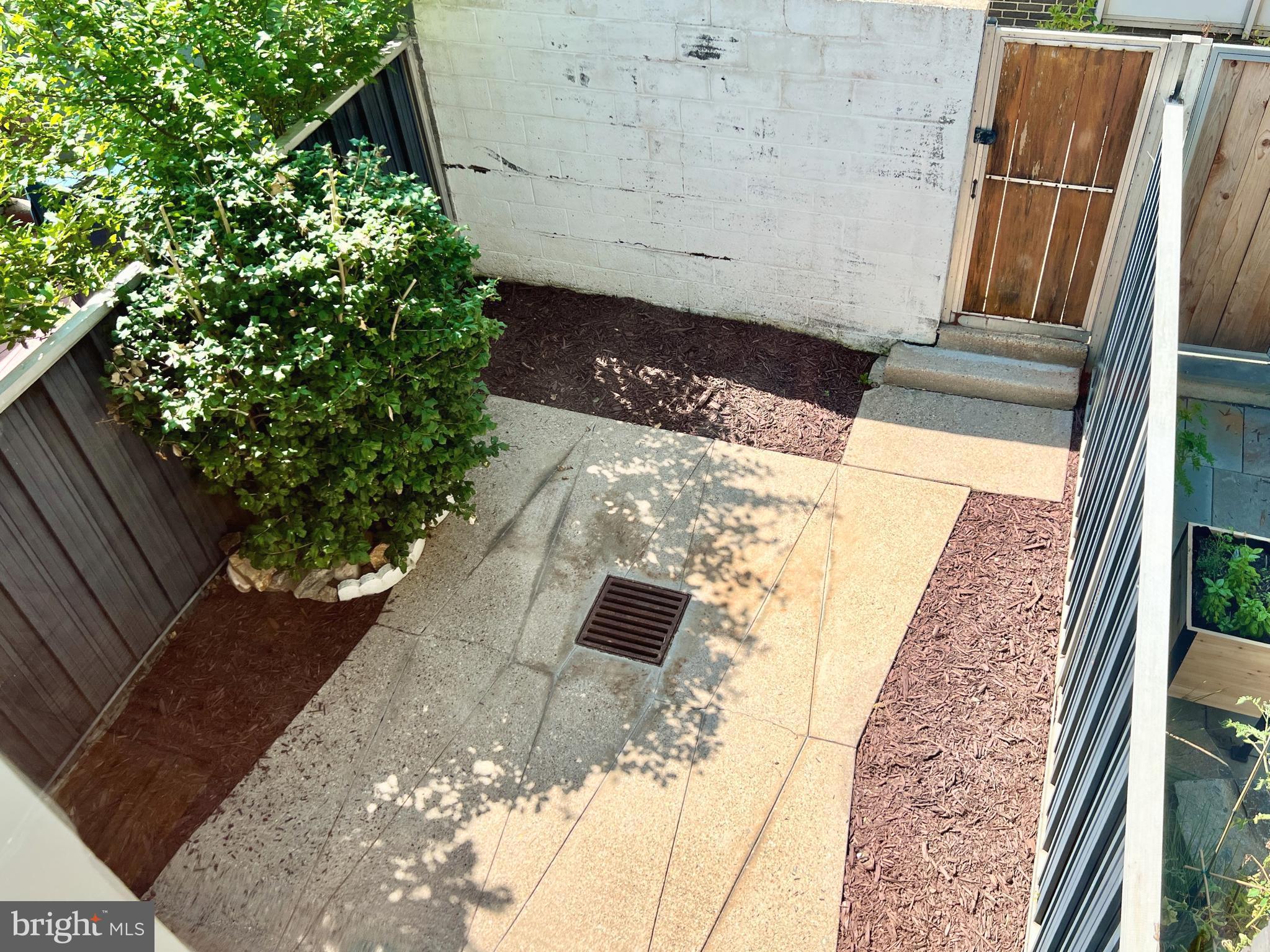 1352 4th Street Southwest Washington, DC 20024 - Photo 7 of 28