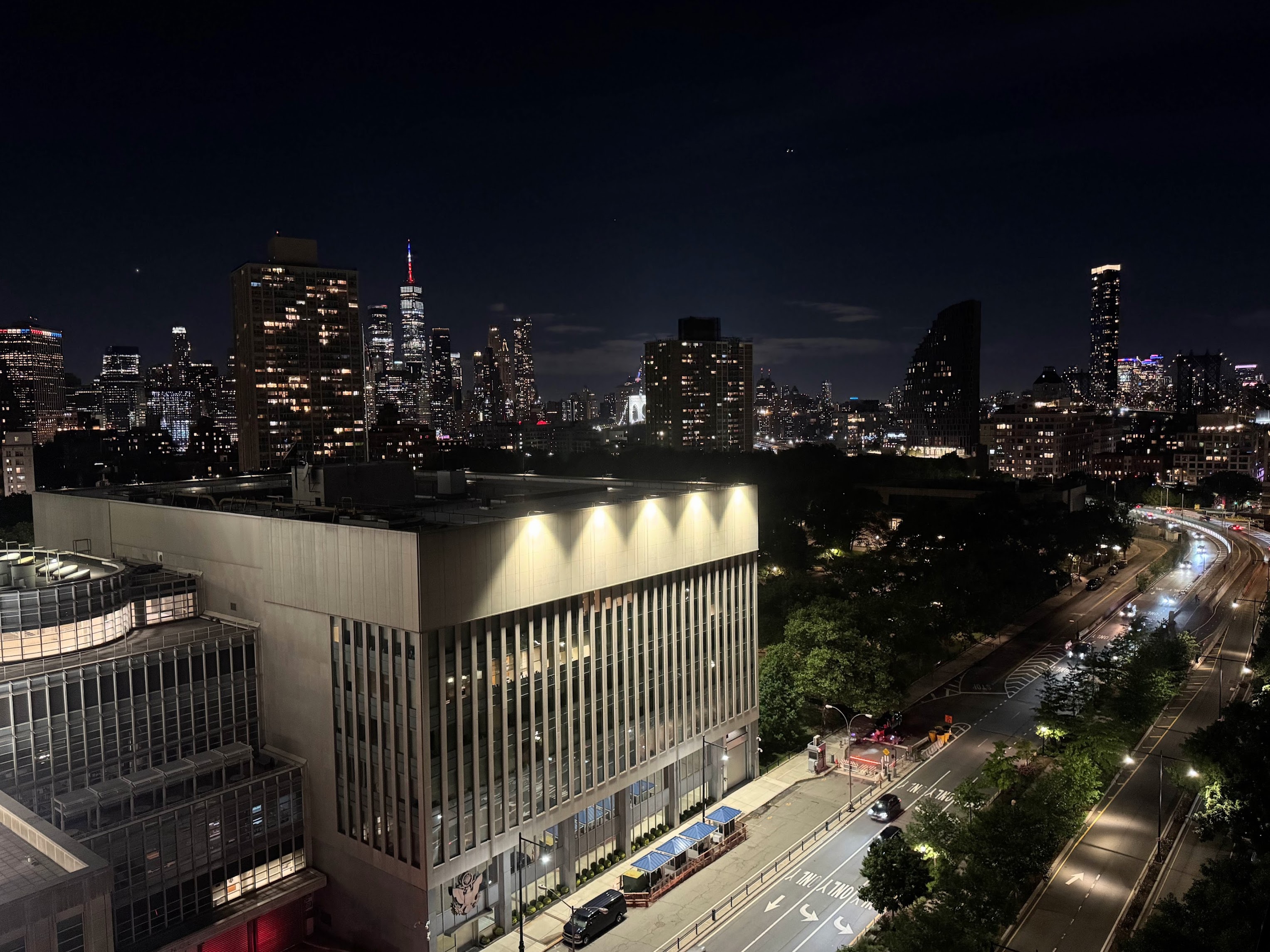 235 Adams Street, Unit 11DE Brooklyn, NY 11201 - Photo 18 of 19