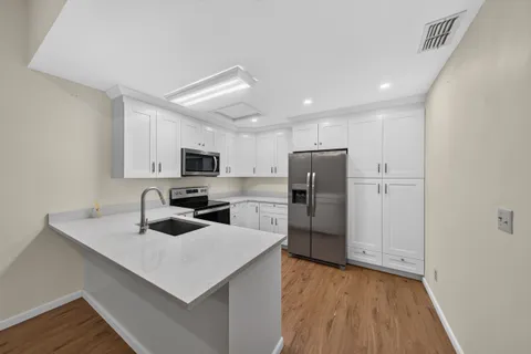 $139,999 | 15451 Crystal Lake Drive, North Fort Myers, FL 33917