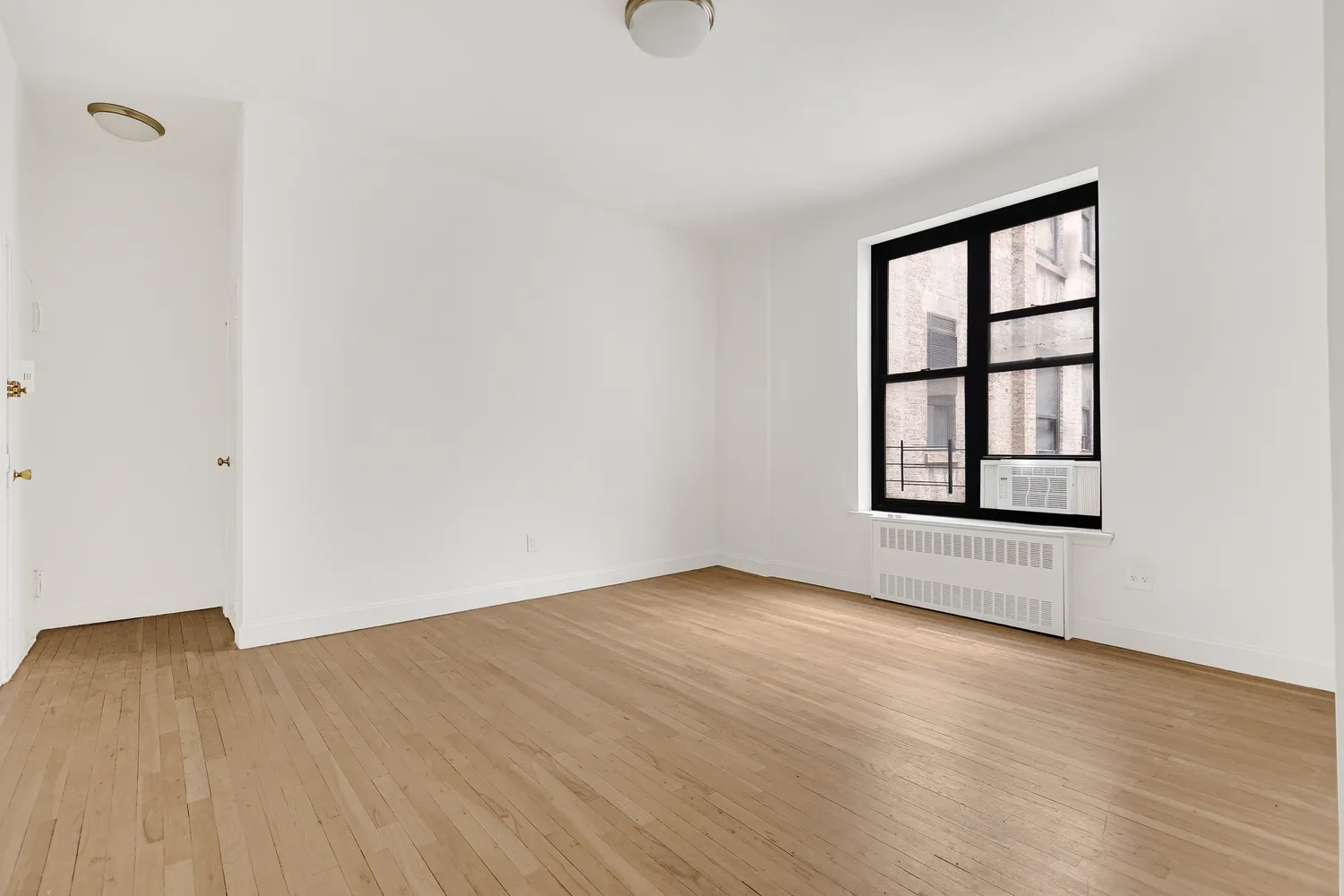 $4,500 | 51 West 81st Street, Unit 9L | Upper West Side