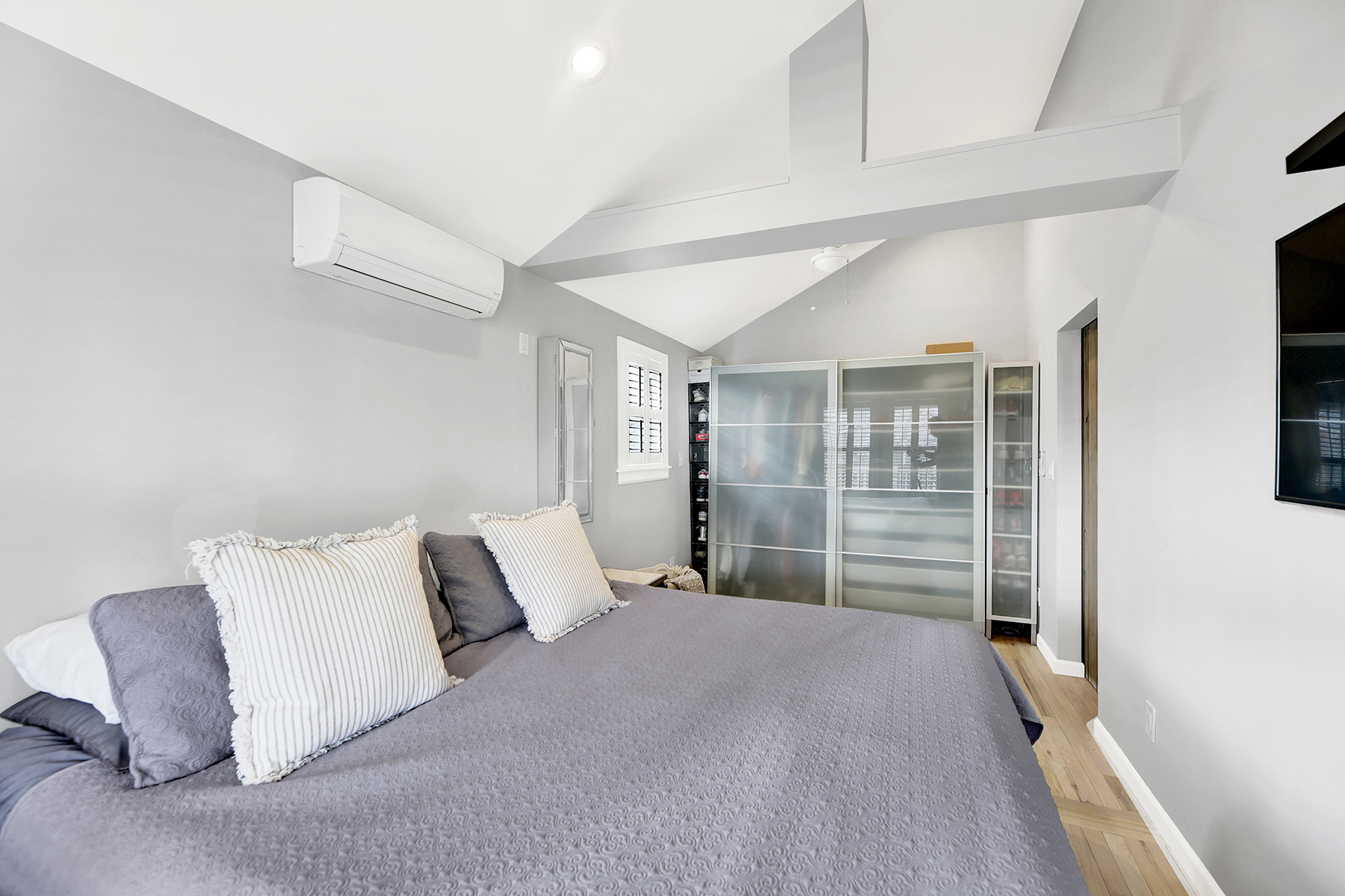 4-53 Beach 142nd Street Queens, NY 11694 - Photo 20 of 39 a bedroom with a bed and a window