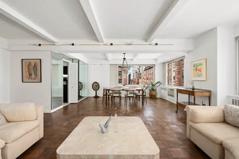 $1,285,000 | 25 Sutton Place South, Unit 16B | Sutton Place