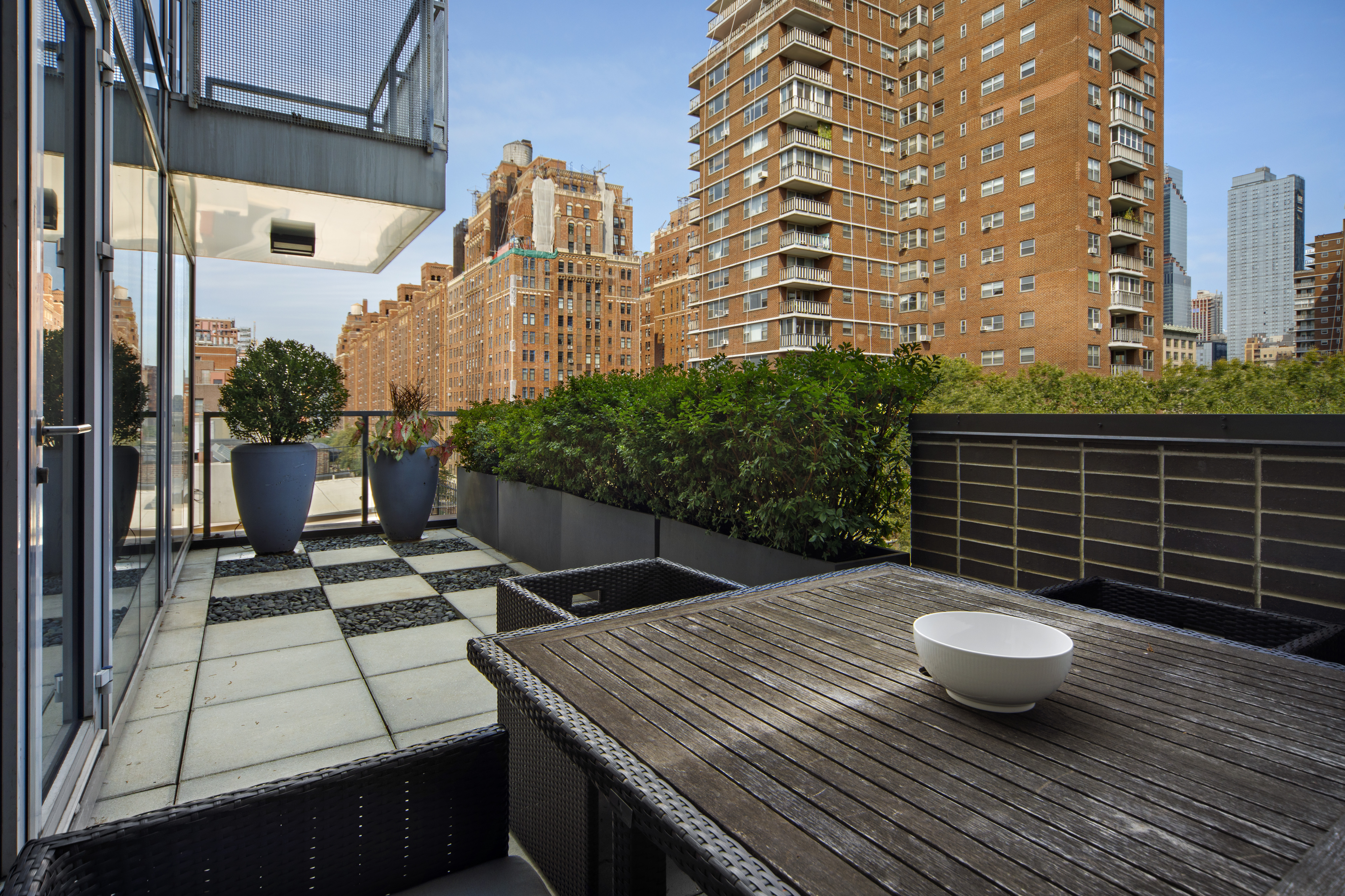 350 West 23rd Street, Unit PHB Manhattan, NY 10011 - Photo 3 of 15