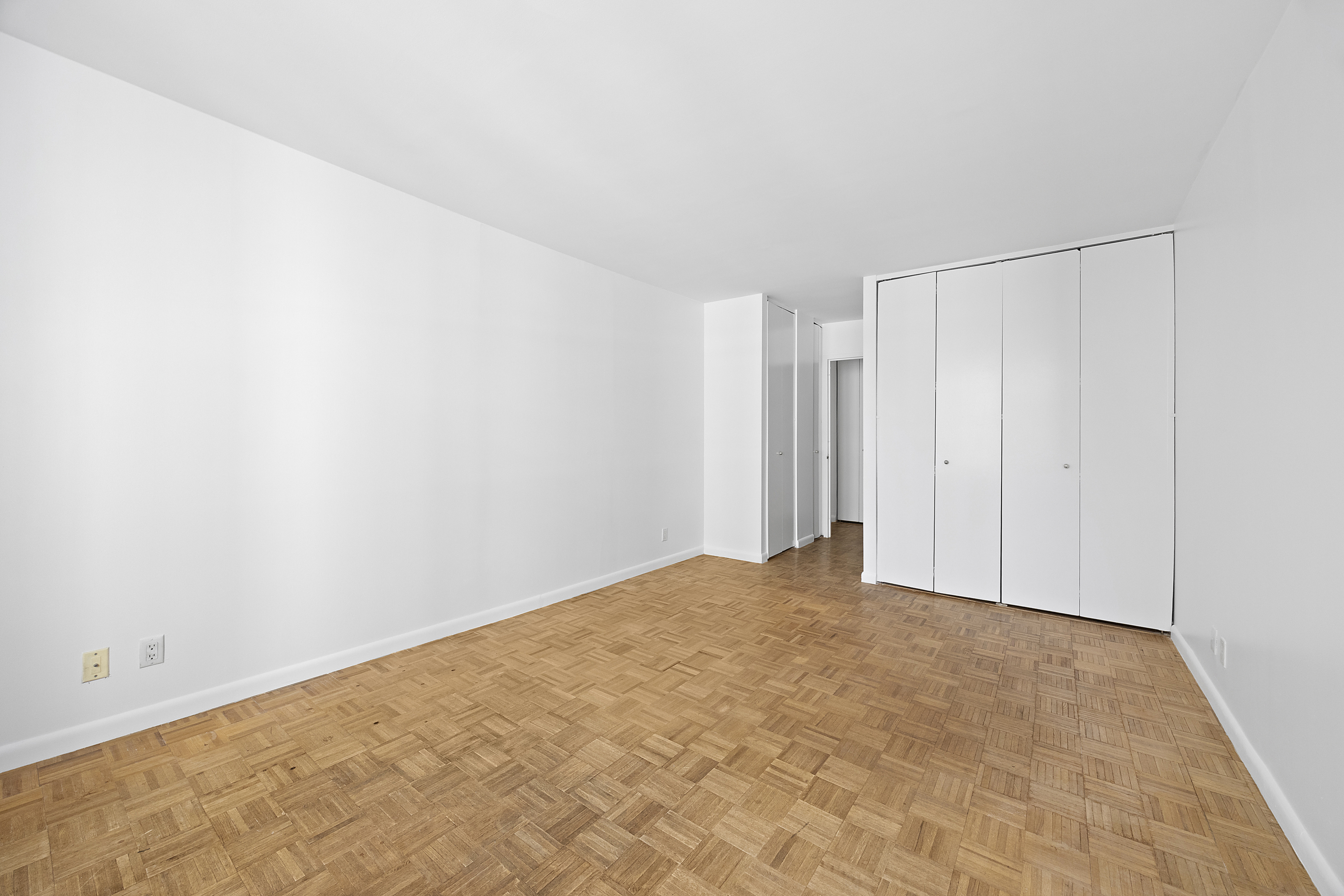 2250 Broadway, Unit 5H Manhattan, NY 10024 - Photo 6 of 9 a view of an empty room