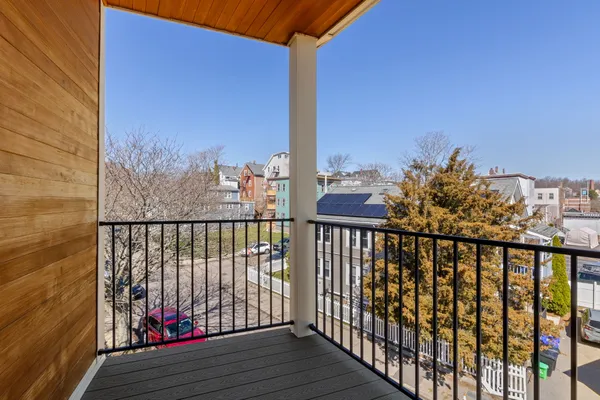 $845,000 | 17 Chestnut Avenue, Unit 3, Jamaica Plain, MA 02130