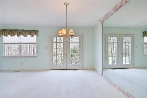 $470,000 | 60 Hickory Way, Mount Arlington, NJ 07856