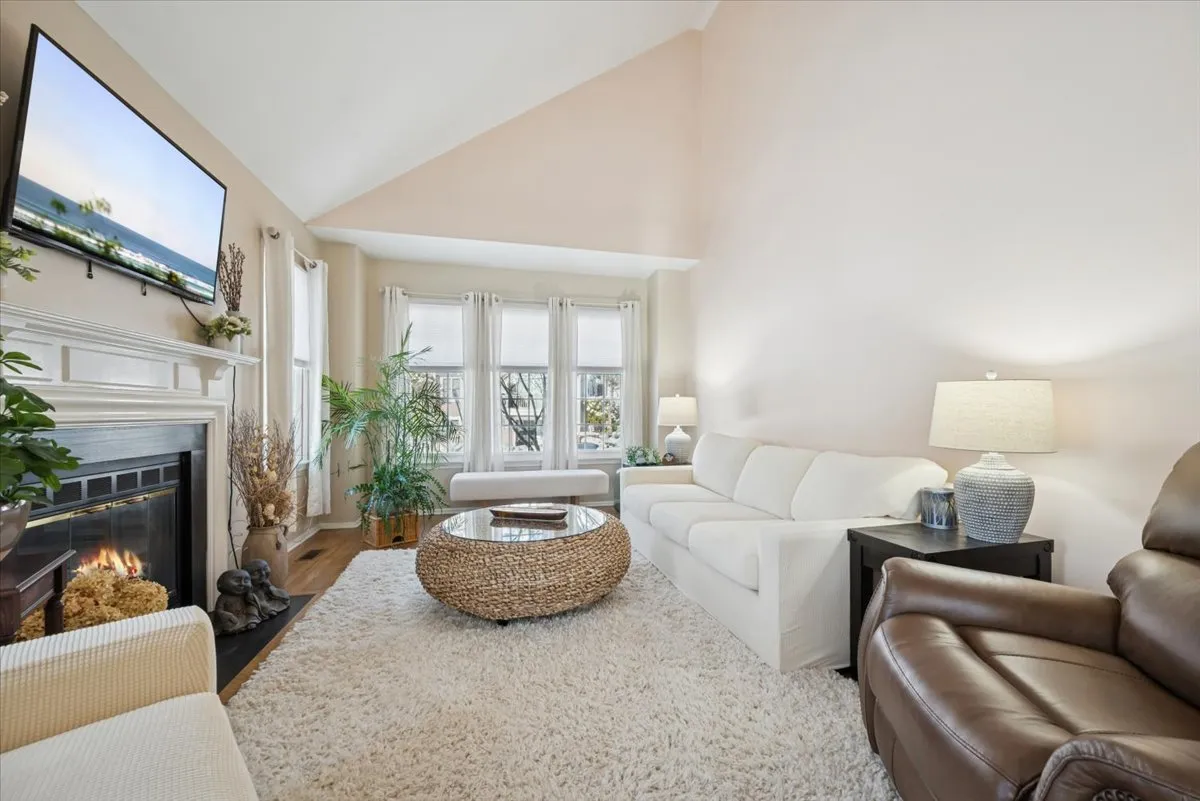 $800,000 | Spencer Lane, Bedminster, NJ 07921