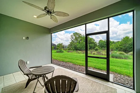 $729,000 | 1047 Waterline Court, Sarasota, FL 34240