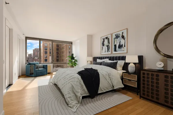 $20,000 | 151 West 17th Street, Unit PHC | Chelsea