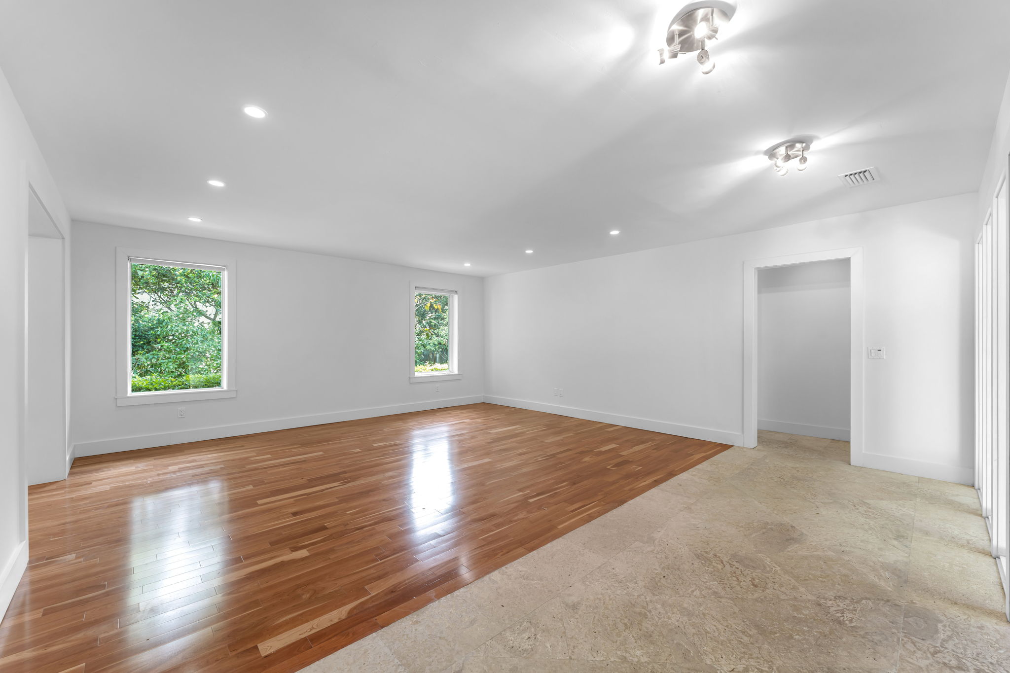 7711 Erwin Road Coral Gables, FL 33143 - Photo 4 of 28