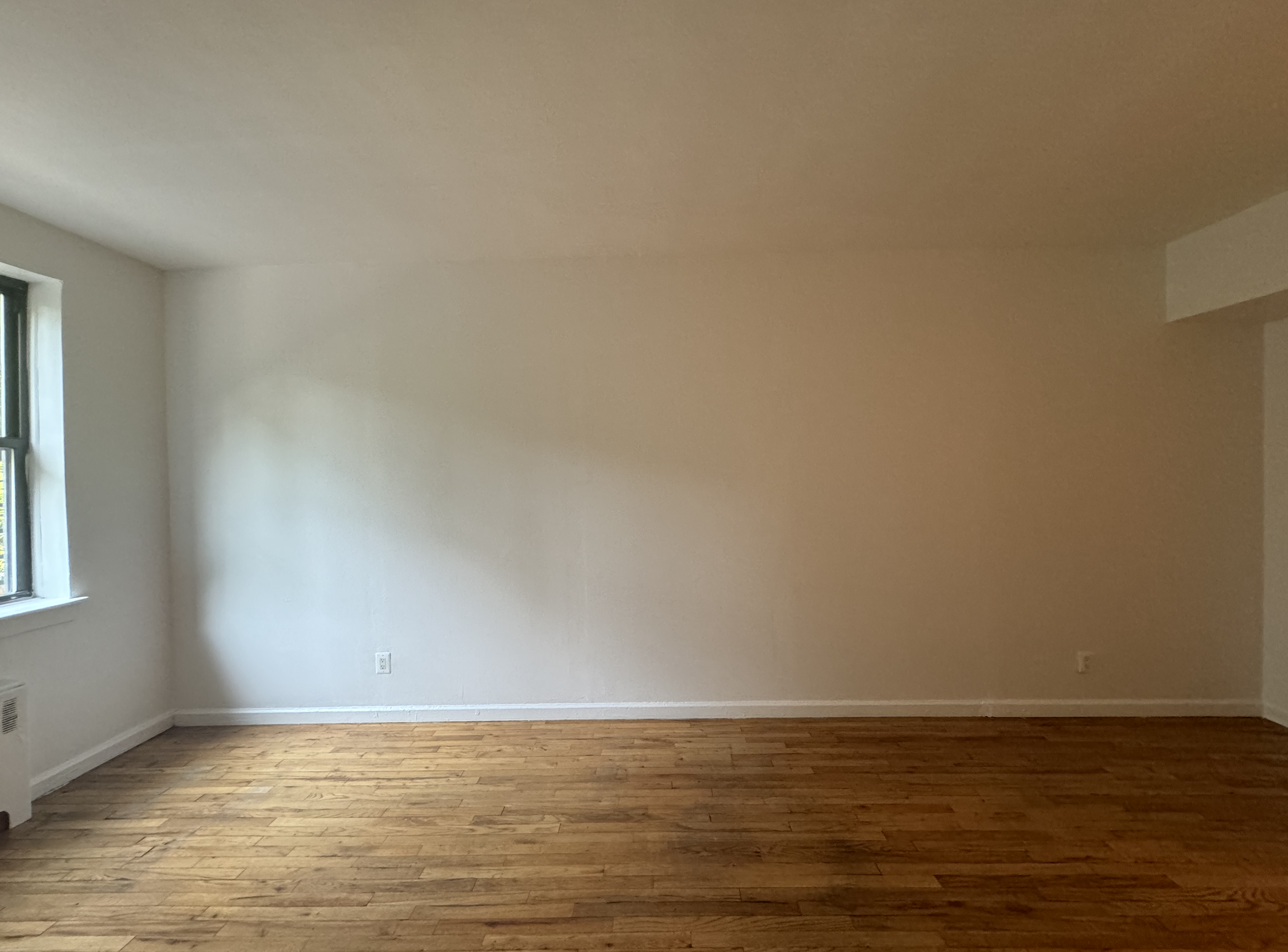 445 West 48th Street, Unit 2D Manhattan, NY 10036 - Photo 5 of 18 a view of an ocean