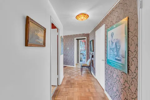$435,000 | 4740 Connecticut Avenue Northwest, Unit 1007, Washington, DC 20008