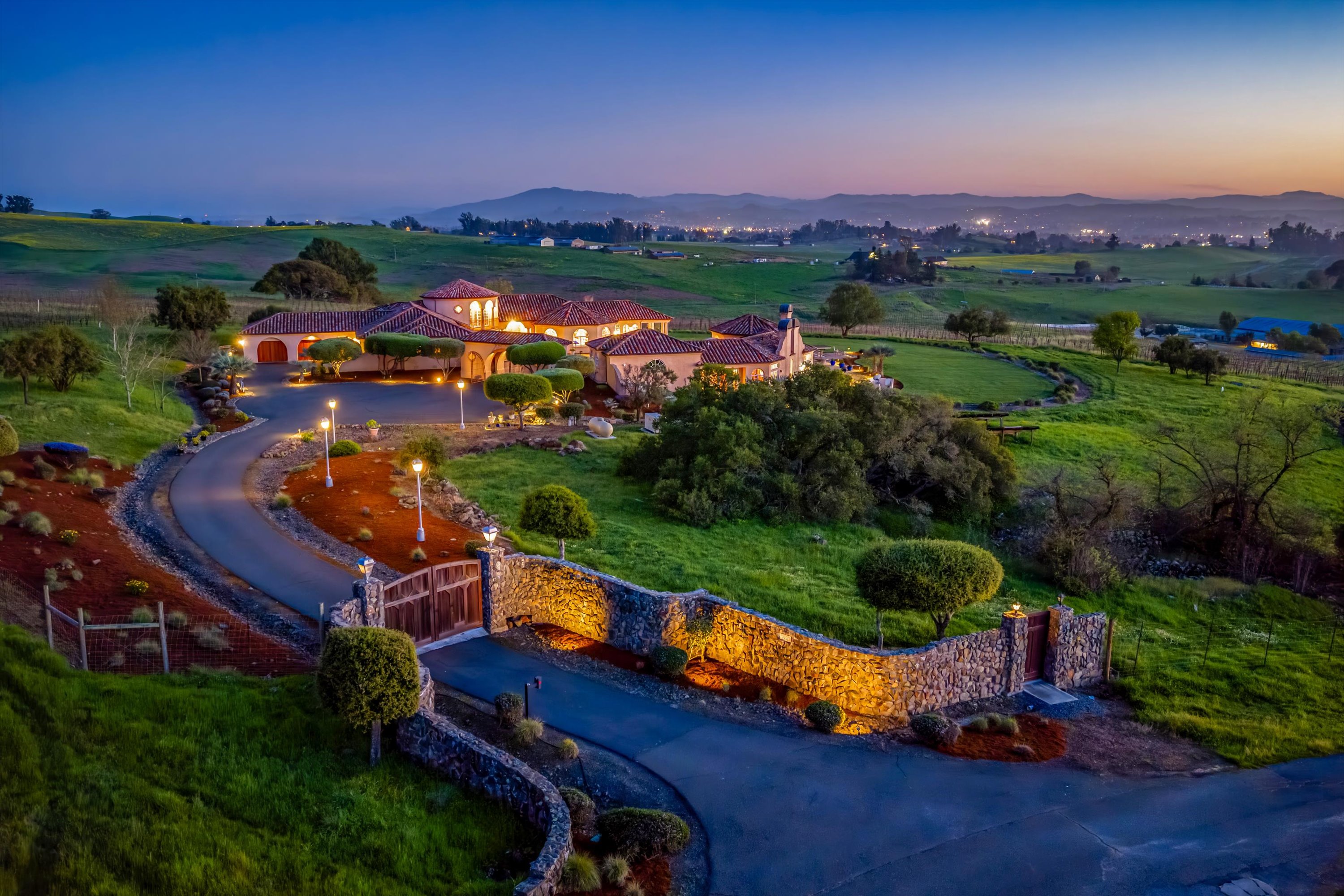 2420 Mountain Ranch Road Petaluma, CA 94954 - Photo 18 of 19