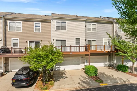 $485,000 | 21762 Dragons Green Square, Ashburn, VA 20147