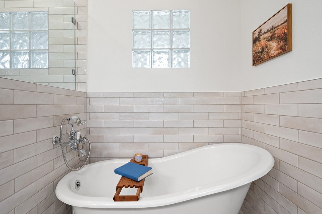 909 East 50th Street Austin, TX 78751 - Photo 23 of 38