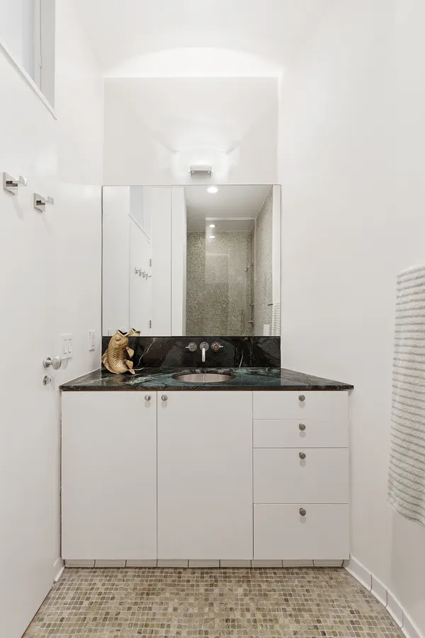 $2,095,000 | 100 Hudson Street, Unit 4D | TriBeCa