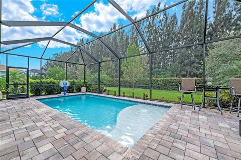 $829,999 | 14523 Topsail Drive, Naples, FL 34114