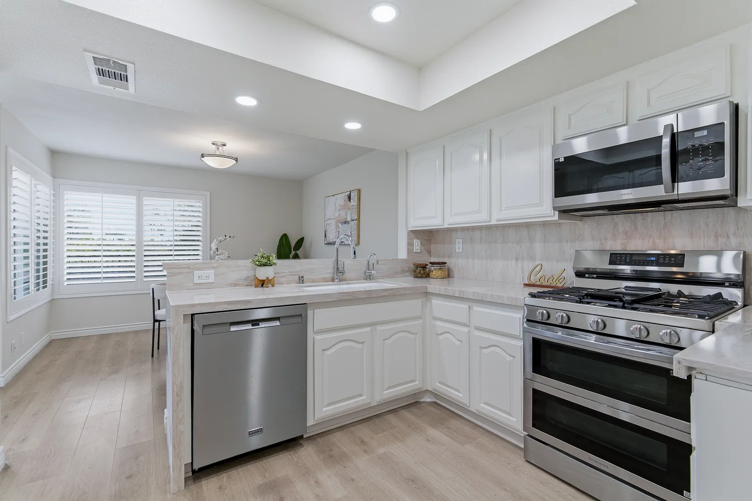 $819,000 | 19237 Index Street, Unit 4, Porter Ranch, CA 91326