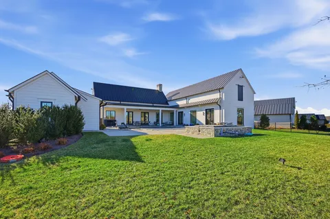 $3,850,000 | 604 Martingale Ridge Drive, Middleburg, VA 20117