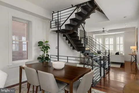 $885,000 | 701 South 6th Street, Philadelphia, PA 19147
