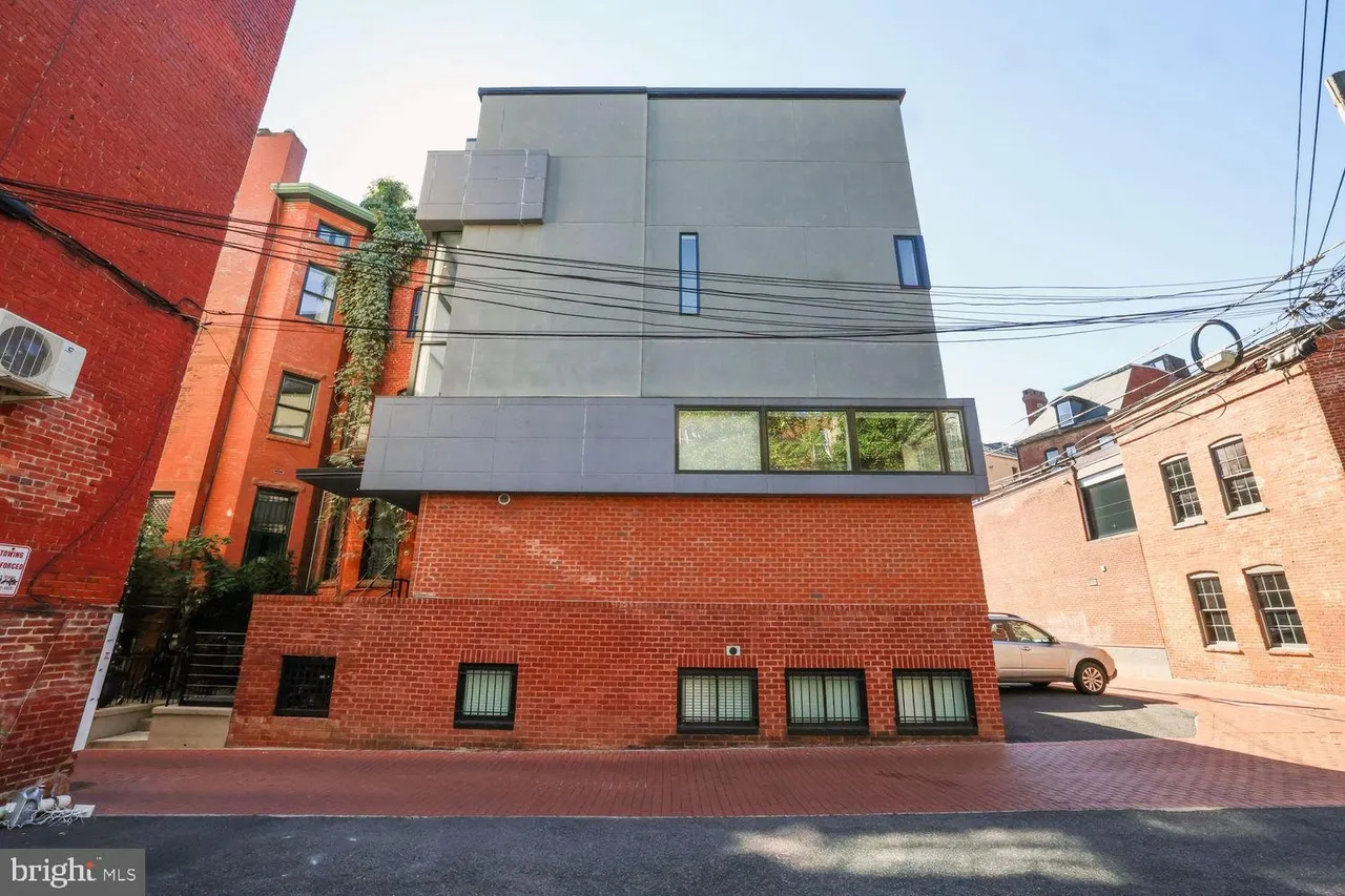 1630 19th Street Northwest Washington, DC 20009 - Photo 42 of 44