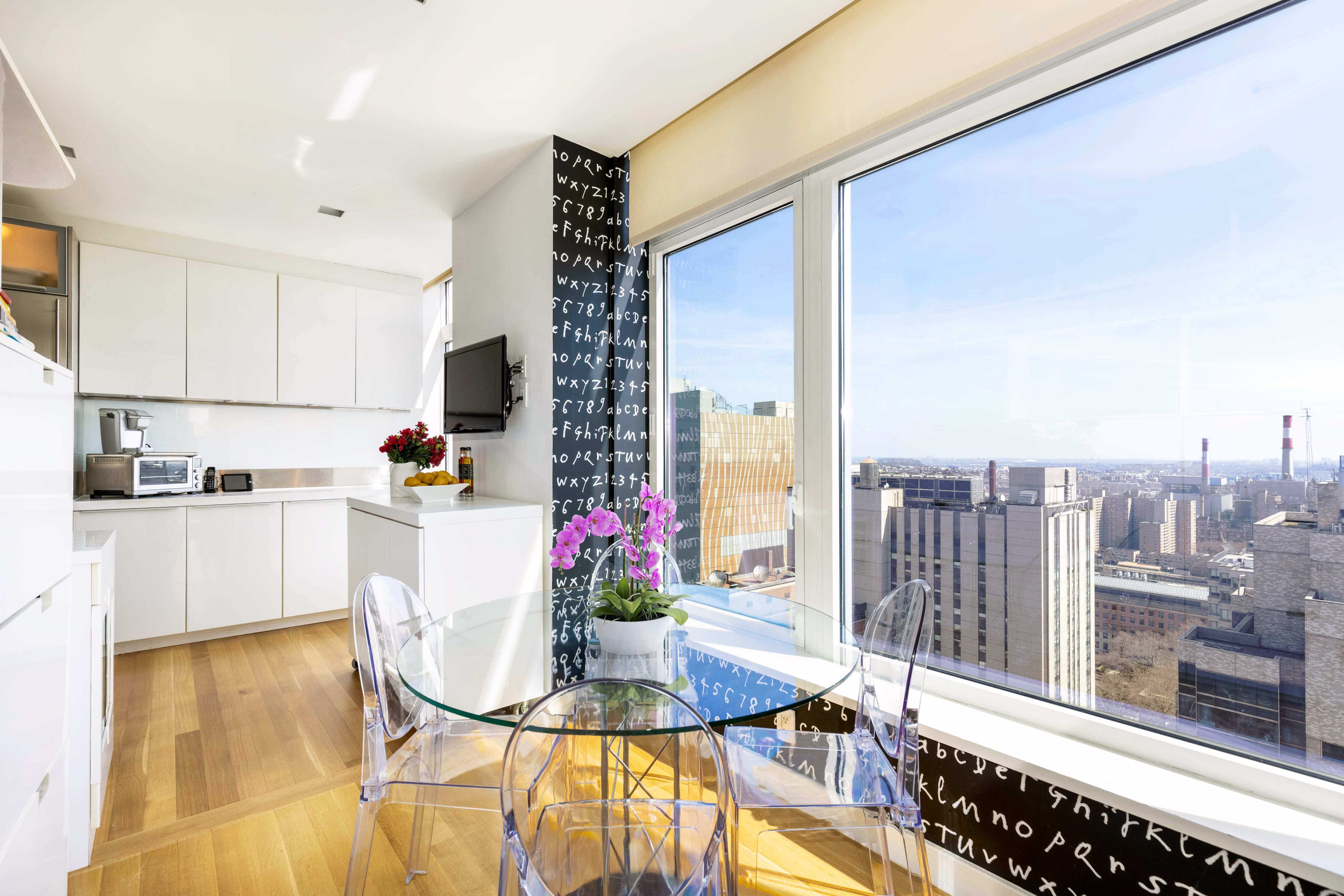 400 East 67th Street, Unit 27C Manhattan, NY 10065 - Photo 5 of 17