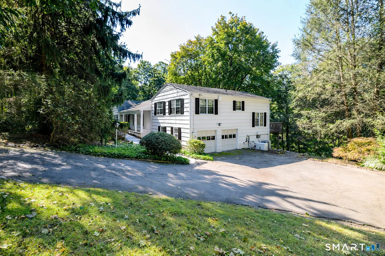 1238 Westover Road Stamford, CT 06902 - Photo 23 of 27