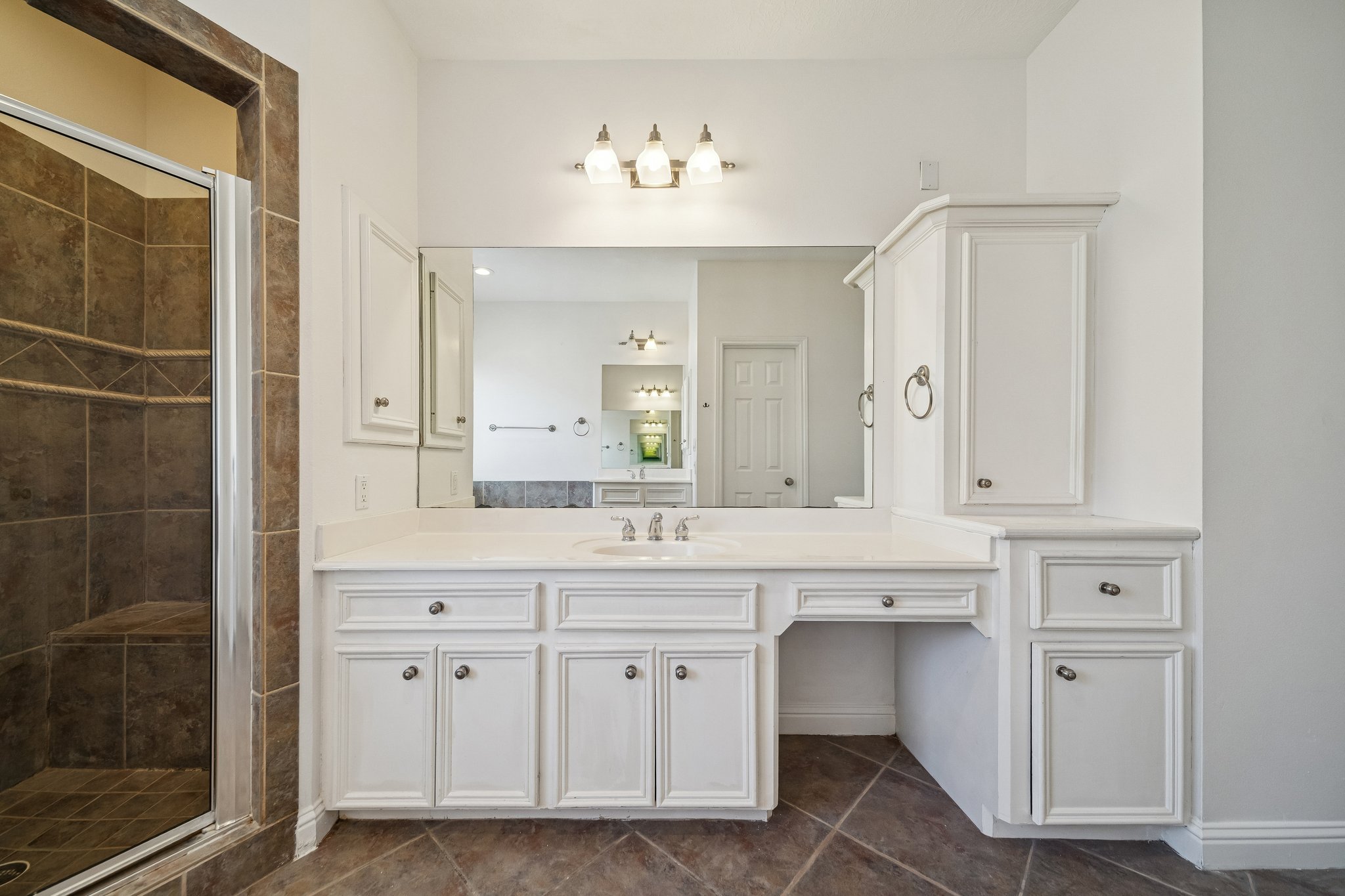 1304 Dart Street, Unit E Houston, TX 77007 - Photo 18 of 34