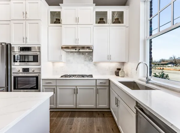 $566,900 | 1408 N Avenue, Plano, TX 75074